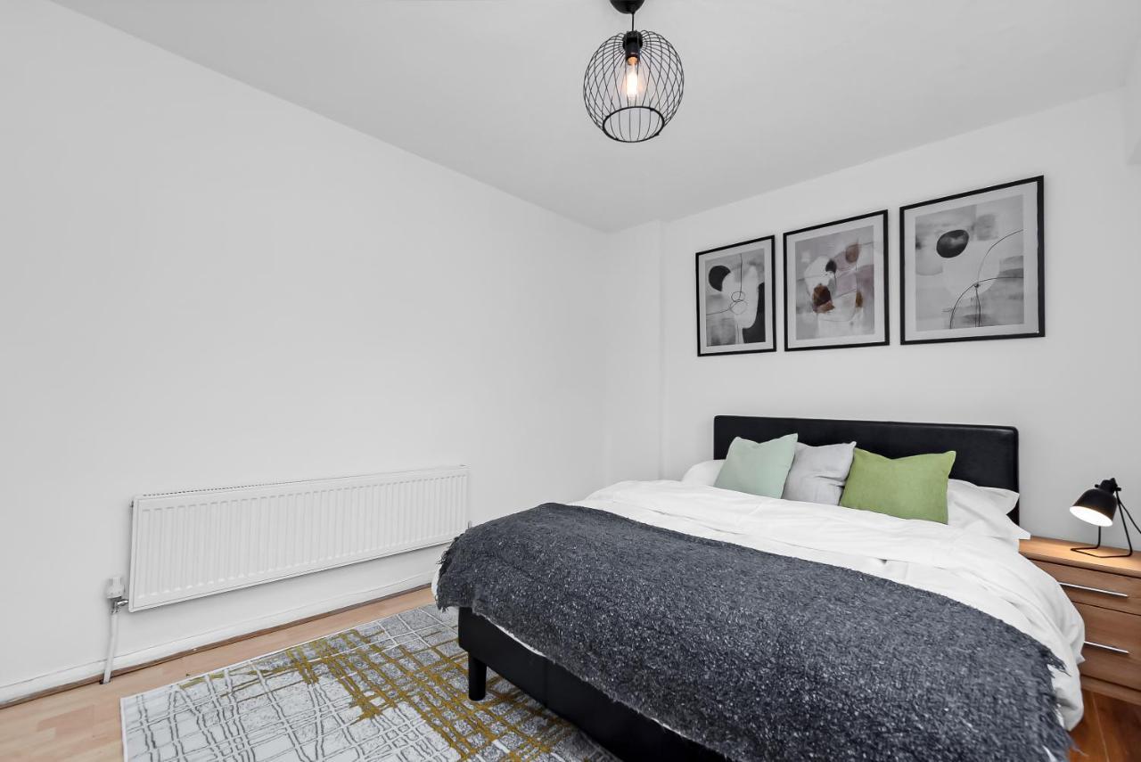 Stylish Excel 3 Bedroom Flat London Luaran gambar