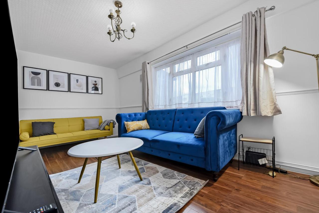 Stylish Excel 3 Bedroom Flat London Luaran gambar